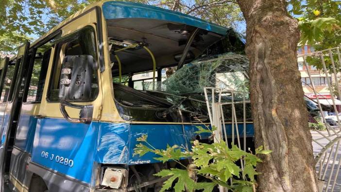 Ankara’da freni boşalan minibüs demir parmaklıklara çarptı! 6 yaralı