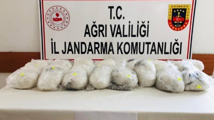 Doğubayazıt’ta 2 kilo 908 gram metamfetamin ele geçirildi