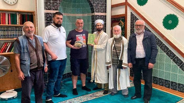 Depremzede imam Fransa’da 2 kişinin Müslüman olmasına vesile oldu