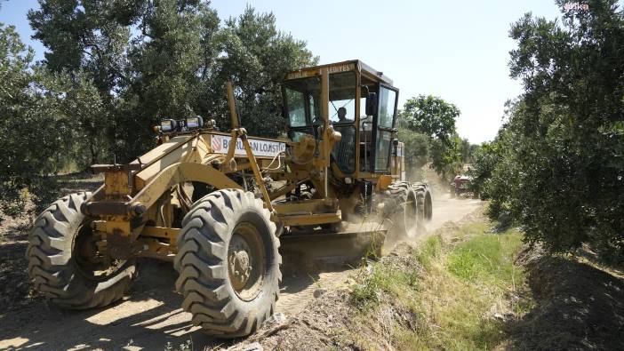 Gemlikli çiftçiye arazi yolu desteği