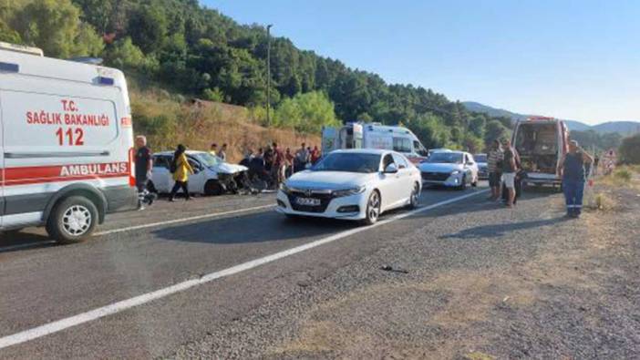 Yalova'da feci kaza! 2 ölü, 3 yaralı