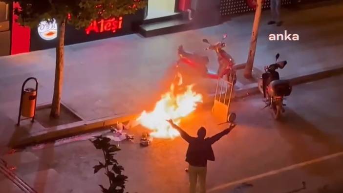 Dürümcü ile kurye arasında benzin zammı kavgası: Benzin döküp ateşe verdi