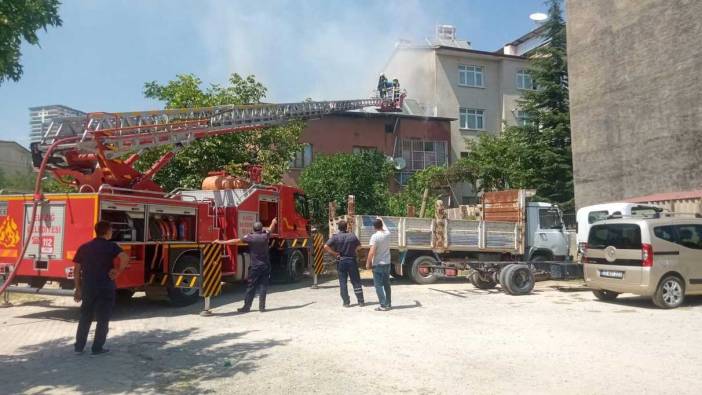 Elazığ’da çatı katı yangını korkuttu