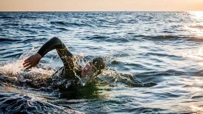 Rüyada yüzdüğünü görmek ne anlama geliyor?