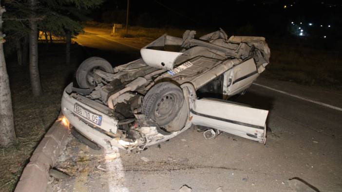 Karabük'te kontrolden çıkan otomobil takla attı: 5 yaralı