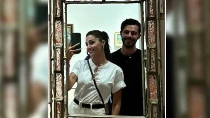 Hande Erçel ve Hakan Sabancı çiftinden ayna pozu