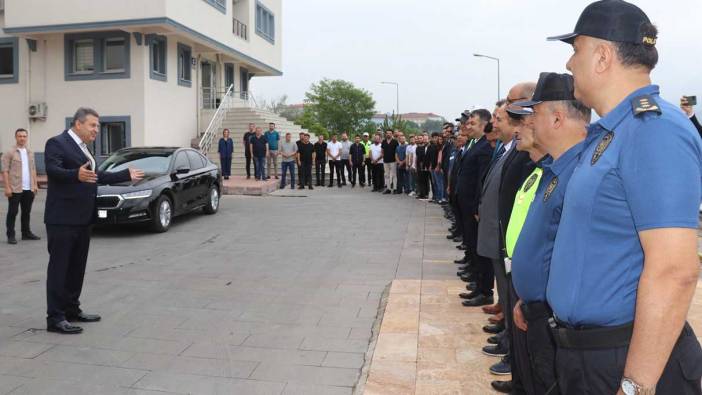 Erzurum’a atanan emniyet müdürü alkışlarla ve konvoyla uğurlandı