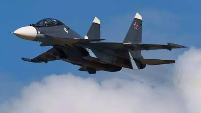 Rusya'da Su-30 savaş uçağı düştü: 2 ölü