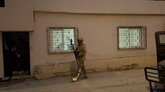 Mersin'de uyuşturucu satıcılarına şafak operasyonu: 35 gözaltı