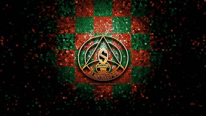 Alanyaspor iki futbolcuyla yollarını ayırdı