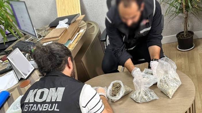 İstanbul'da metruk binada çok sayıda tarihi eser ele geçirildi