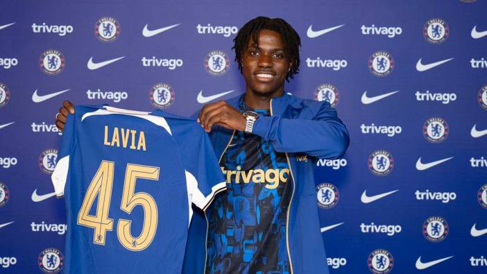 Chelsea, Romeo Lavia’yı 7 yıllığına kadrosuna kattı