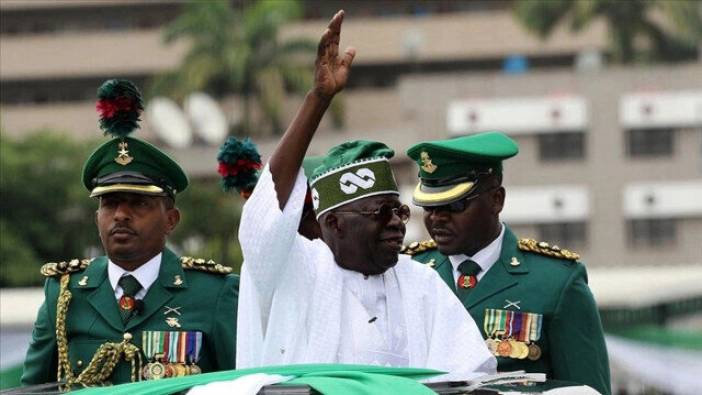 Nijerya'da yeni hükümet göreve başladı