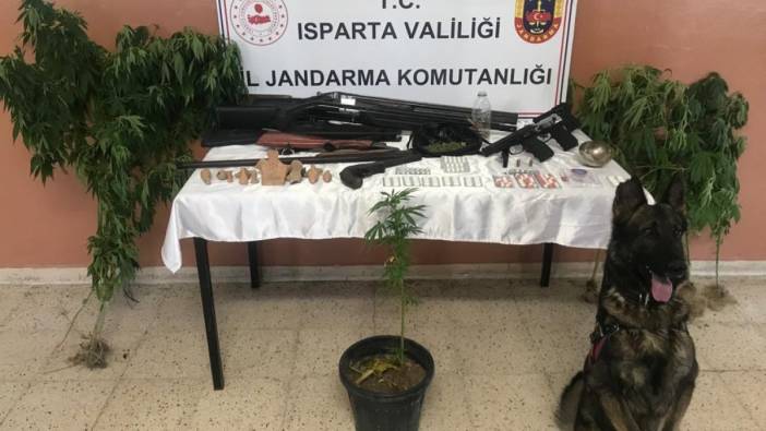 Isparta’da uyuşturucu operasyonu: 12 gözaltı