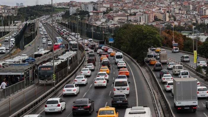 Trafiğe kayıtlı araç sayısı 27 milyon oldu