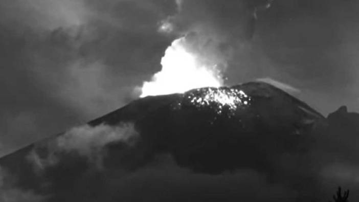 Popocatepetl Yanardağı’nda 3 yeni patlama