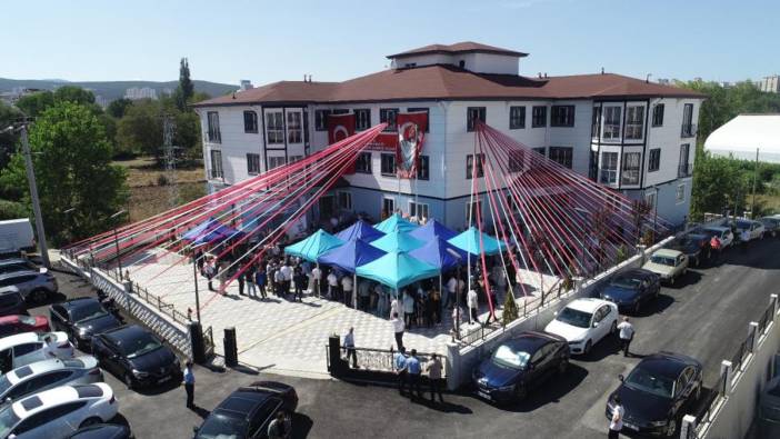 Kastamonu'da huzurevi ve yaşlı bakım merkezi açıldı