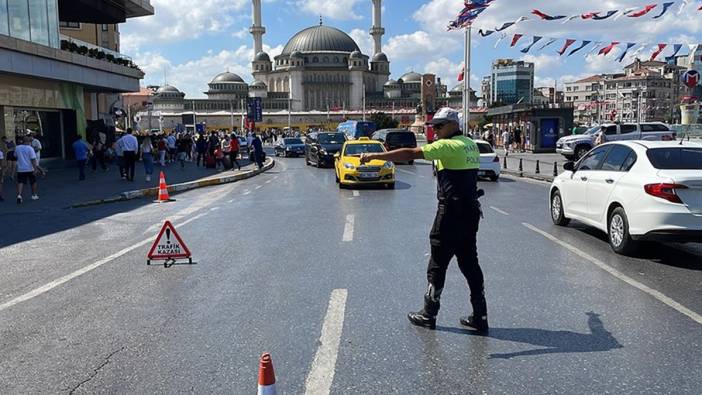 İstanbul'da yolcu seçen taksicilere ceza