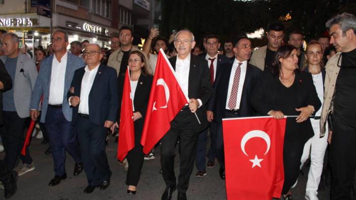 Kılıçdaroğlu Aydın'da Zafer Yürüyüşü'ne katıldı