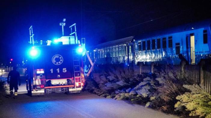 İtalya’da tren çalışanlara çarptı: 5 ölü