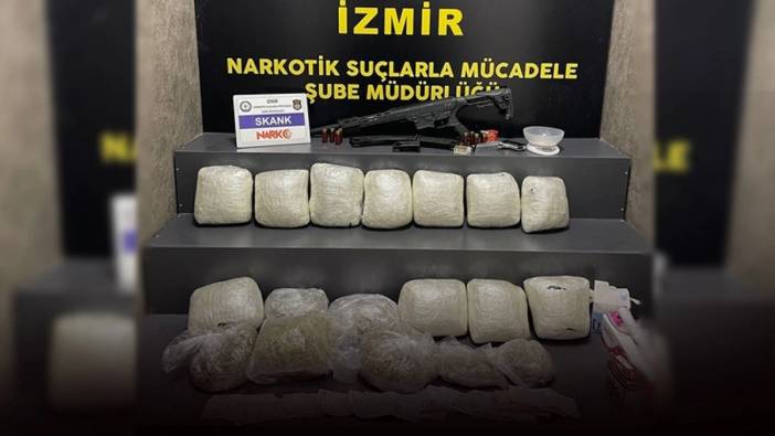 İzmir'de 35 kilo esrar ele geçirildi: 5 kişi tutuklandı