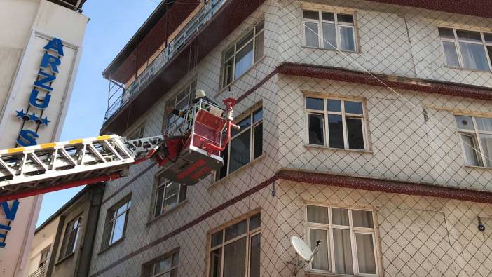 Elazığ’da otel yangını