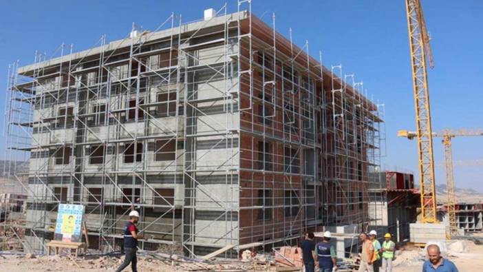 Adıyaman'da kalıcı deprem konutlarının yapımı sürüyor
