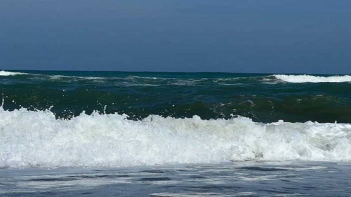 Bu şehirde dalga ve rip akıntısı nedeniyle denize girmek yasak!