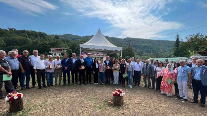 Yalova’nın coğrafi işaretli meyvesi aronyada hasat sevinci