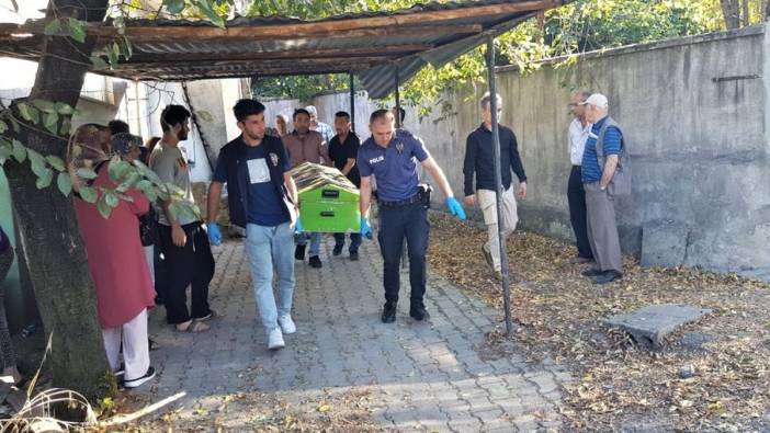 Karabük'te intihar: Yaşlı adam kendini balkona astı