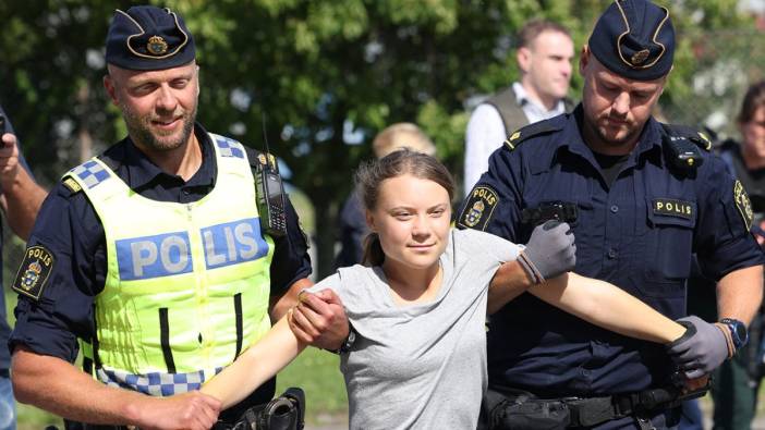 Çevre aktivisti Greta Thunberg gözaltına alındı