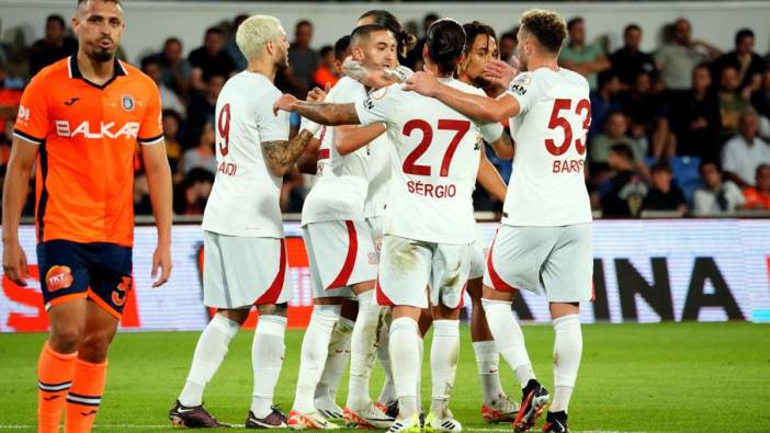 Galatasaray Başakşehir'i 2 golle geçti