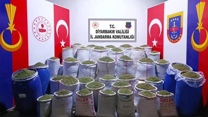 Diyarbakır’da 1 ton 319 kilogram esrar ele geçirildi