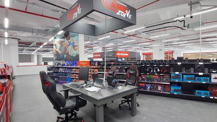 MediaMarkt Gamezone alanlarında oyunseverleri son teknolojiyle buluşturuyor