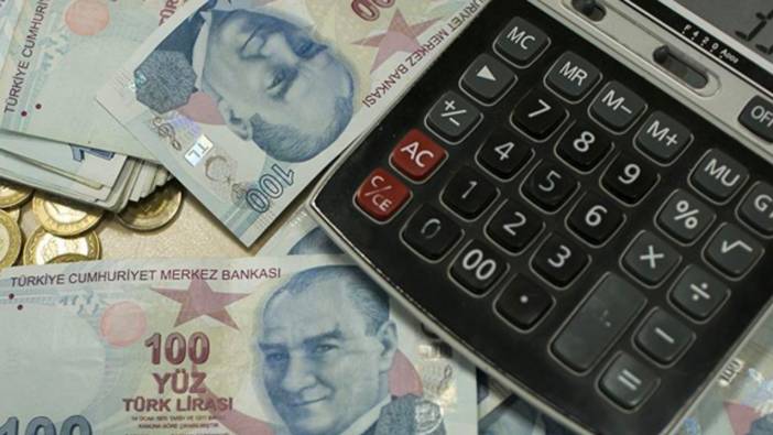 Emeklilerin zam beklentisi: 8 bin 77 lira