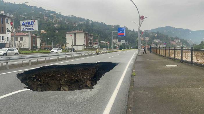 Rize’de yağışlar sonrası çöken yolda çalışma başlatıldı