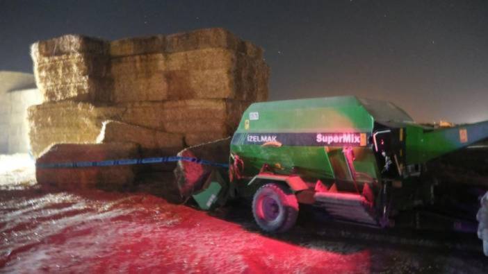 Üzerine saman balyası düşen çiftçi öldü