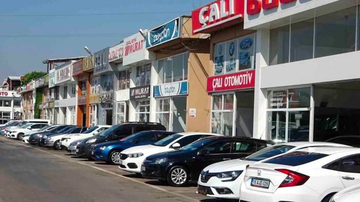 Bursa Oto Galericiler Odası Başkanı Yanık: Stokladıkları araçlarla elde ettikleri karların diyetini şimdi ödeyecekler