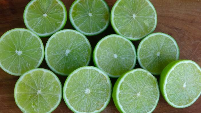 Bu limon ’yeşil limon’ fiyatı: 40 TL, diğerleri 3 TL