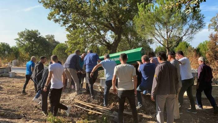 Edirne'de oğlunun öldürdüğü anneye acı veda