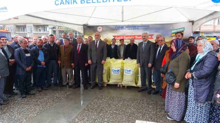 Samsun’da çiftçiye 10 ton gübre desteği