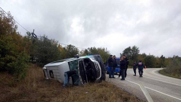 Tekirdağ'da yolcu minibüsü devrildi: Çok sayıda yaralı var