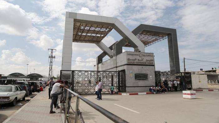 İsrail, Mısır üzerinden Gazze Şeridi'ne insani yardımlara izin verdi