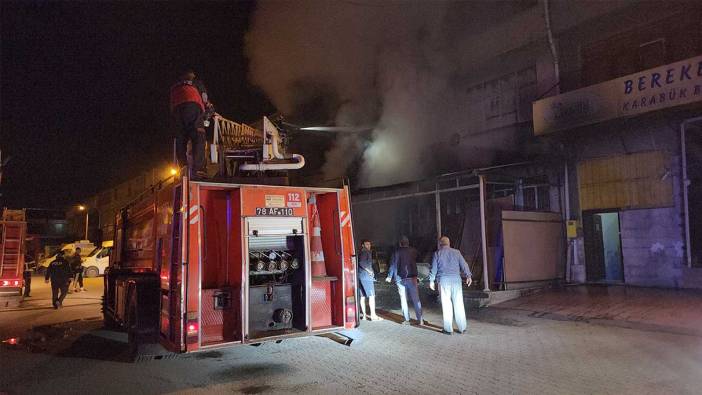 Karabük'te mobilya atölyesinde çıkan yangın kontrol altına alındı