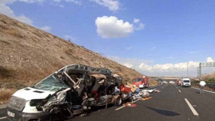 Gaziantep Şanlıurfa otobanında feci kaza: Ölü ve yaralılar var!