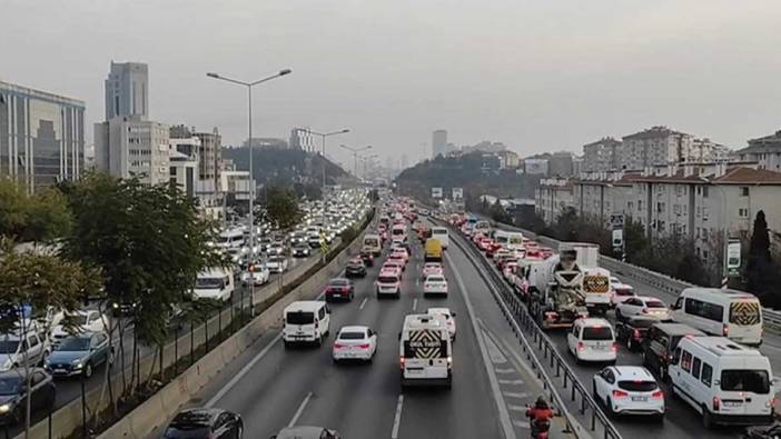 İstanbul'da trafik yoğunluğu yüzde 80'i aştı