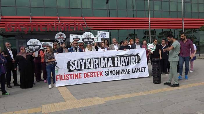 Yalova’da sağlık çalışanları İsrail’i protesto etti