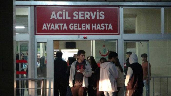 Adana’da okullardaki 14 öğrenci gıda zehirlenmesi şüphesiyle hastaneye başvurdu