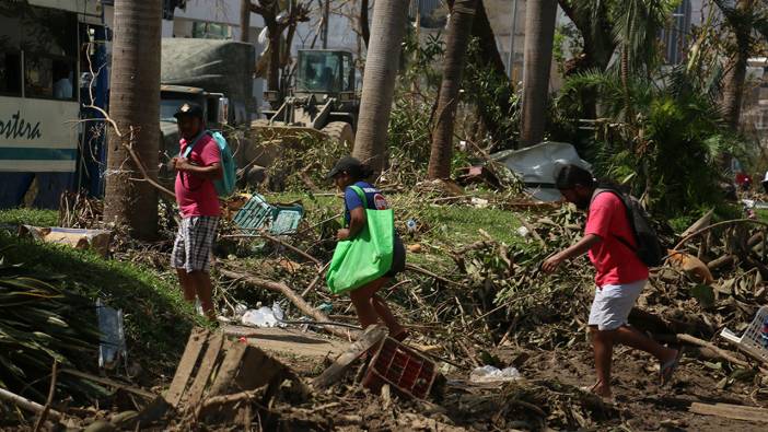 Meksika’da Otis Kasırgası’nda can kaybı 39’a yükseldi
