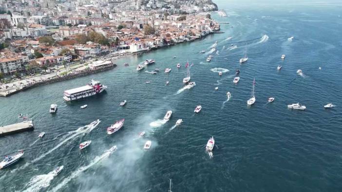 Mudanya’da 100. yıl coşkusu denize taştı